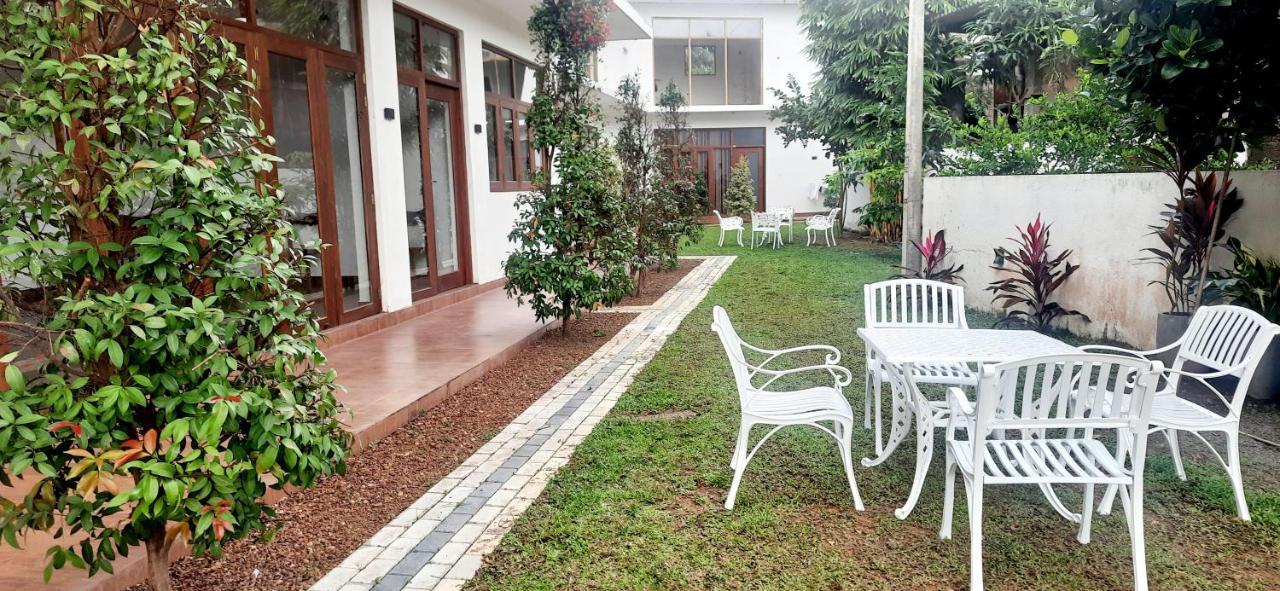 Best Inn Villa Mirissa Εξωτερικό φωτογραφία